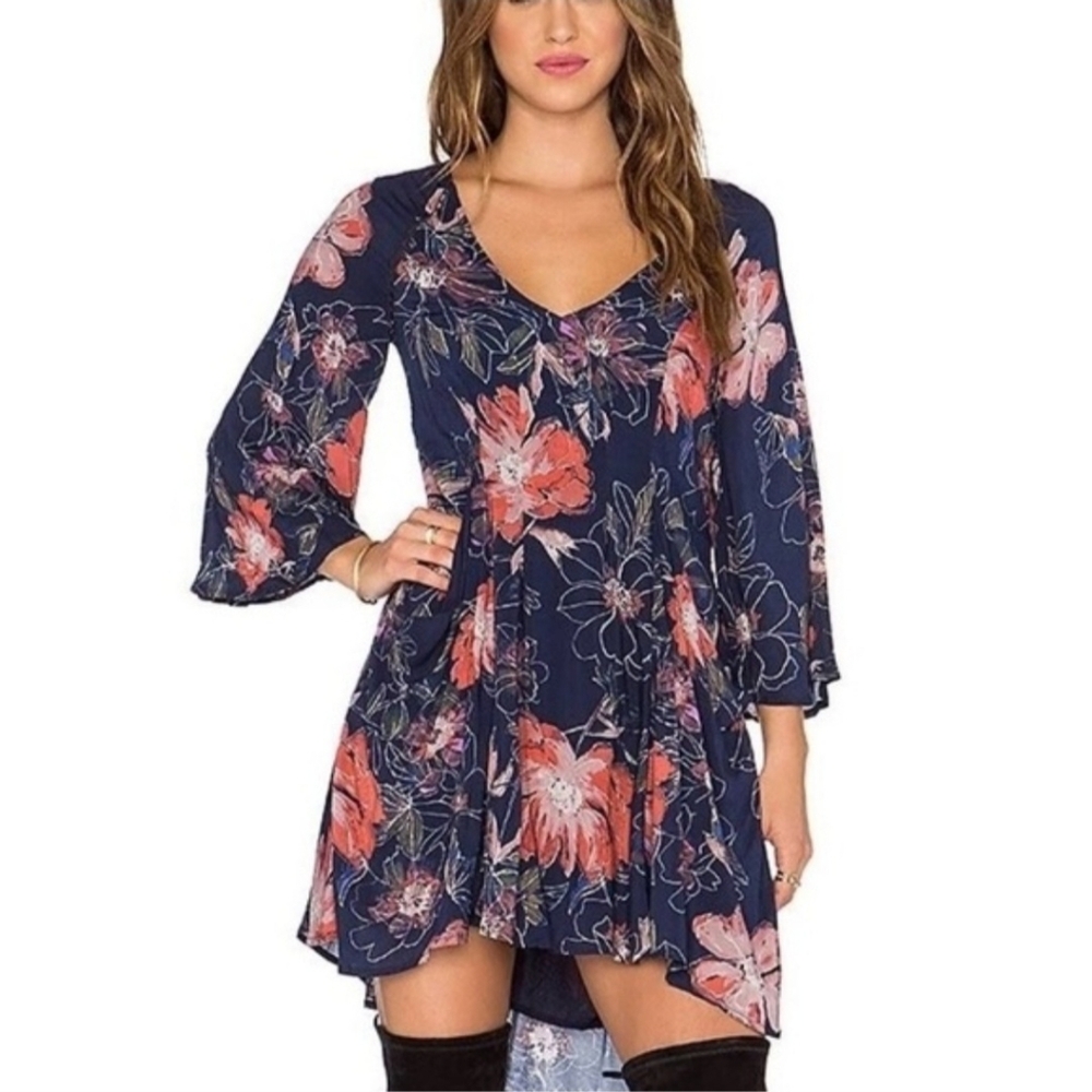 Free People Eyes On You Blue & Pink Floral Dress Sz 4 Pockets Bohemian Femenine